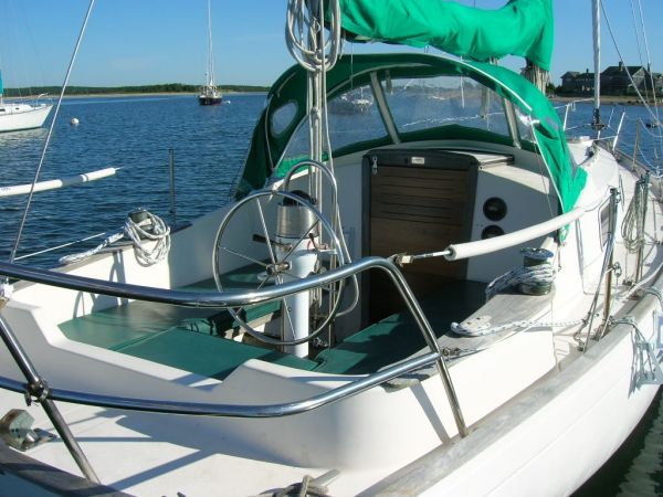 a cockpit with an Edson pedestal